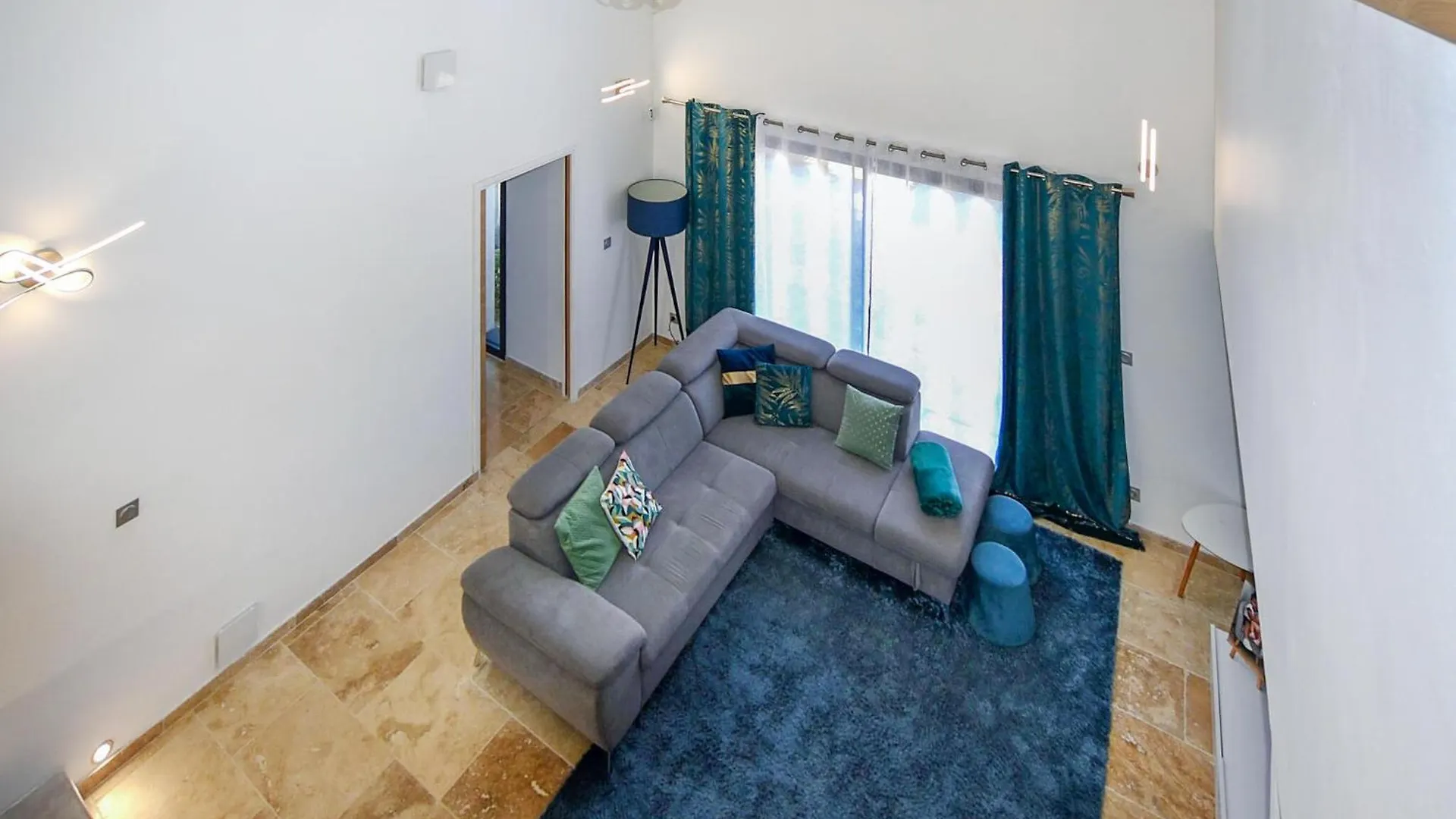Maison Avec Piscine Rochegude  Holiday home